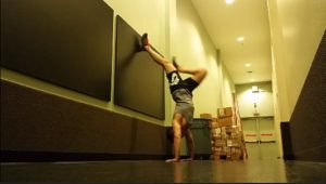 Handstandpushup.com Advanced Handstand Push Up Guide Bent Arm Press Up to Handstand Push Up movement 9