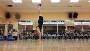 Handstandpushup.com Handstand Push-Up Shoulder exercise Freestanding Handstand Push-up advanced guide